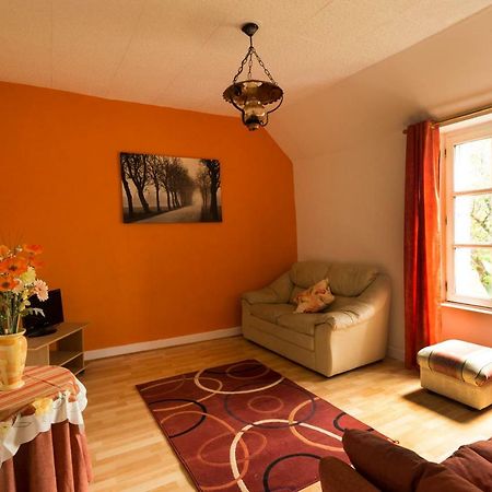 La Butte De L'Esperance Apartment Renaze ภายนอก รูปภาพ