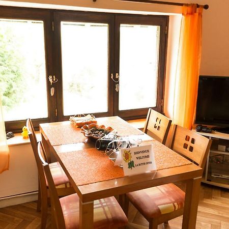 La Butte De L'Esperance Apartment Renaze ภายนอก รูปภาพ