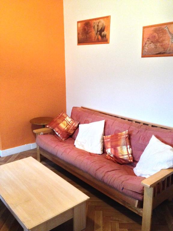 La Butte De L'Esperance Apartment Renaze ภายนอก รูปภาพ