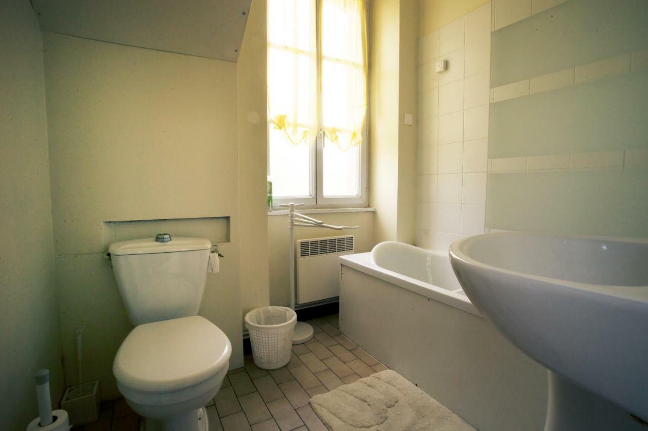 La Butte De L'Esperance Apartment Renaze ภายนอก รูปภาพ
